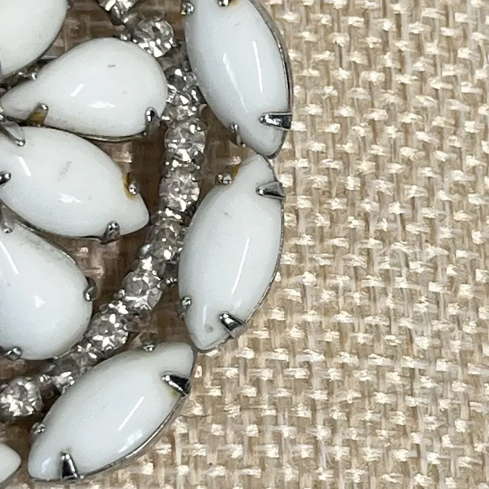 Vintage Krammer White Stones Faux Diamonds Brooch Pin MCM Granny Core 2